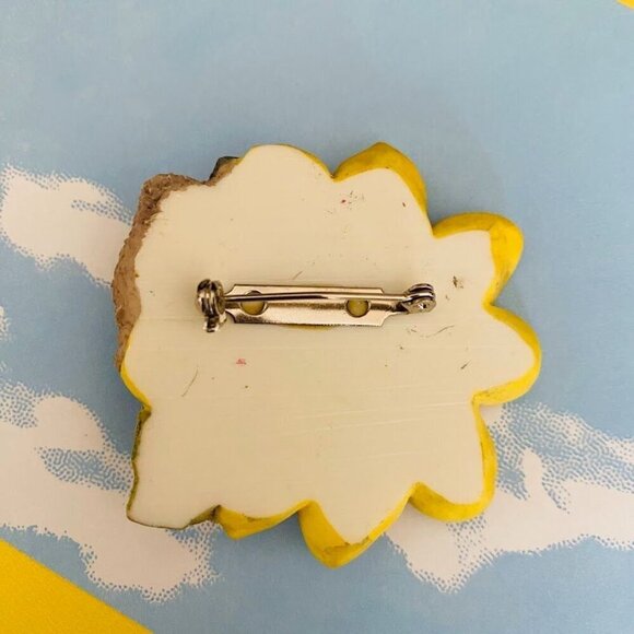 Boyds Bears Bunny Pin with Sunflower – Collectible Figurine Brooch - Picture 3 of 3